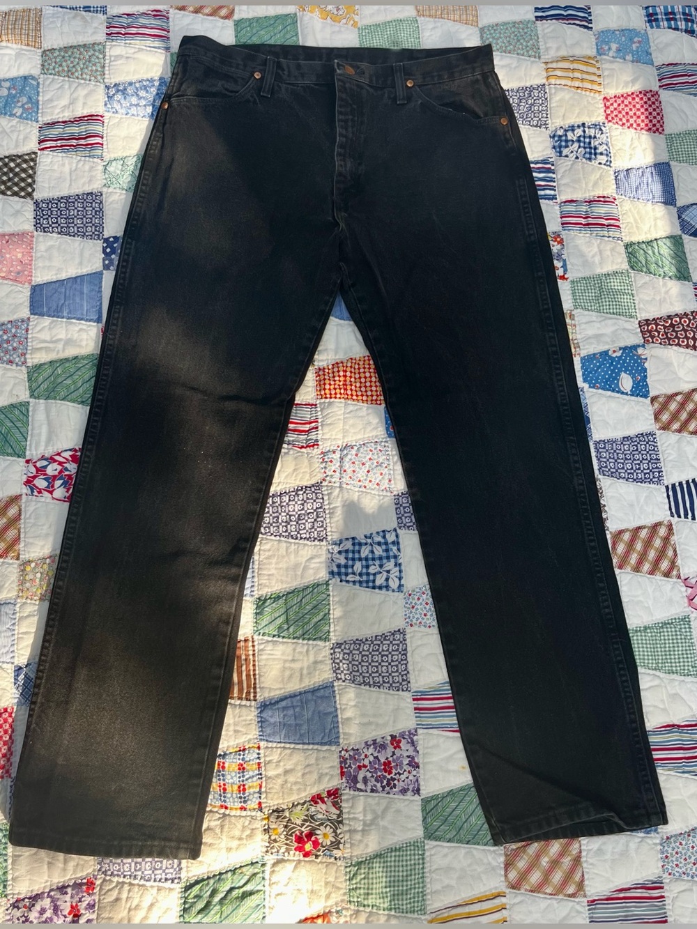 Wrangler Men's Black Straight Jeans
